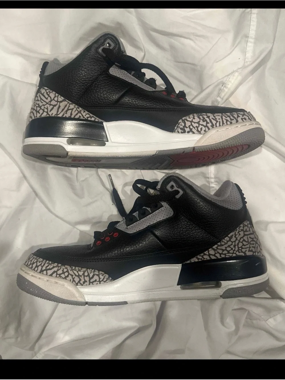 Air Jordan 3 ‘Cement’